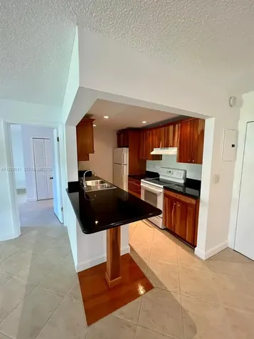 2201 Brickell Avenue Miami FL 33129