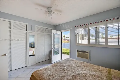800 SW 10th Terrace Hallandale Beach FL 33009
