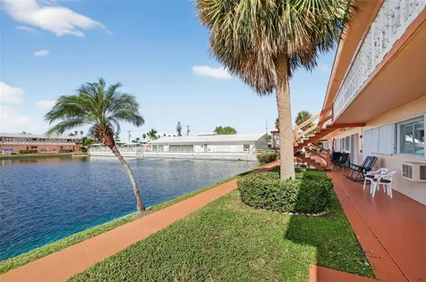 800 SW 10th Terrace Hallandale Beach FL 33009