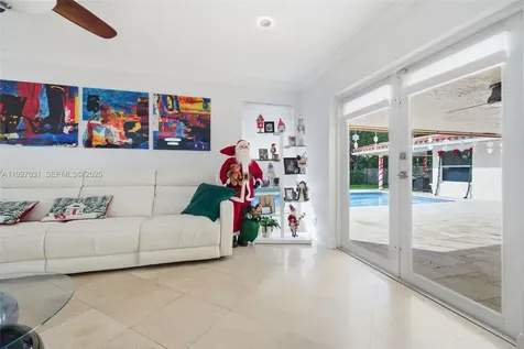 713 Diplomat Parkway Hallandale Beach FL 33009