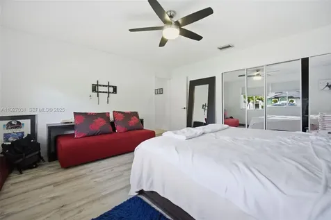 713 Diplomat Parkway Hallandale Beach FL 33009