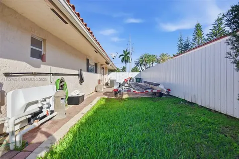 713 Diplomat Parkway Hallandale Beach FL 33009