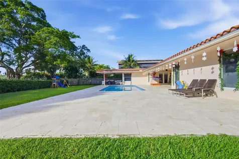 713 Diplomat Parkway Hallandale Beach FL 33009
