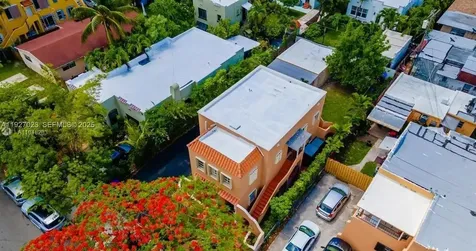 1872 SW 9th Street Miami FL 33135