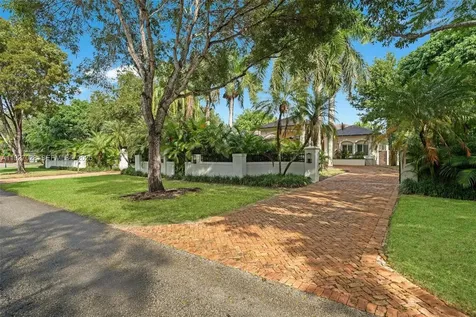 6890 SW 94th Street Pinecrest FL 33156