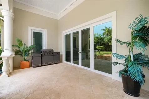 6890 SW 94th Street Pinecrest FL 33156