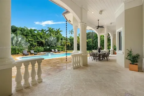 6890 SW 94th Street Pinecrest FL 33156