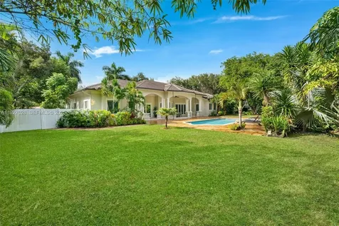 6890 SW 94th Street Pinecrest FL 33156