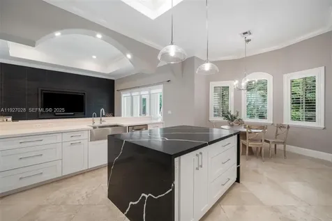 6890 SW 94th Street Pinecrest FL 33156