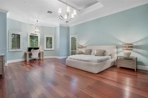 6890 SW 94th Street Pinecrest FL 33156