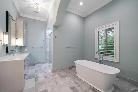 6890 SW 94th Street Pinecrest FL 33156
