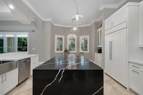 6890 SW 94th Street Pinecrest FL 33156