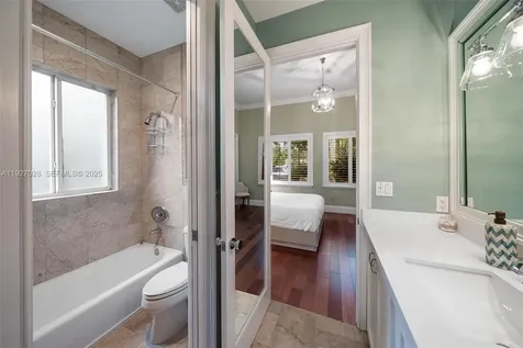 6890 SW 94th Street Pinecrest FL 33156