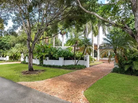 6890 SW 94th Street Pinecrest FL 33156
