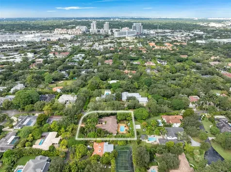 6890 SW 94th Street Pinecrest FL 33156