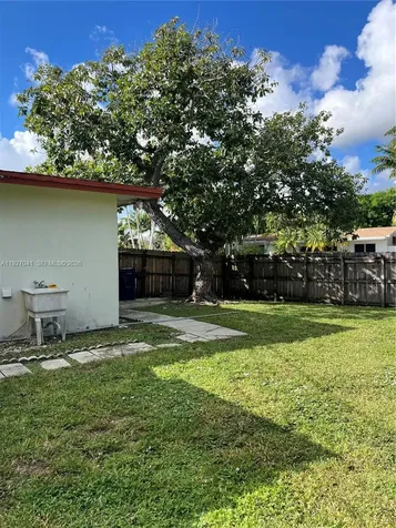 10011 SW 162nd Street Miami FL 33157