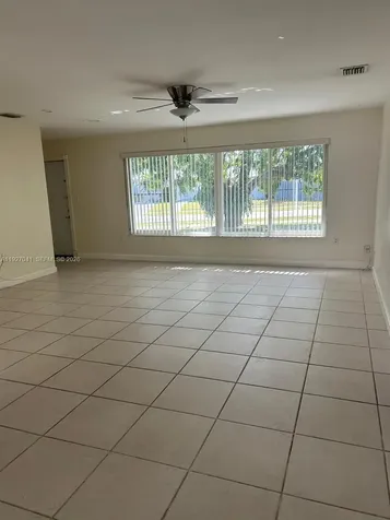 10011 SW 162nd Street Miami FL 33157