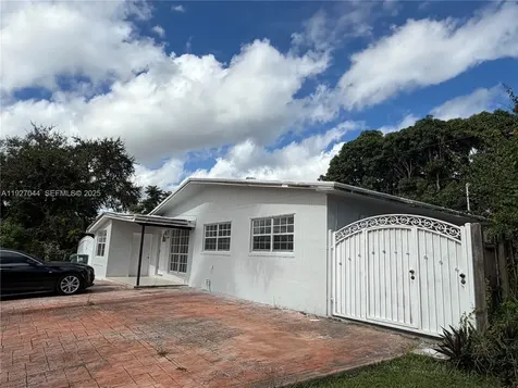 12455 SW 185th Terrace Miami FL 33177