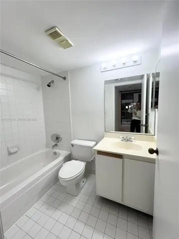 540 Brickell Key Drive Miami FL 33131