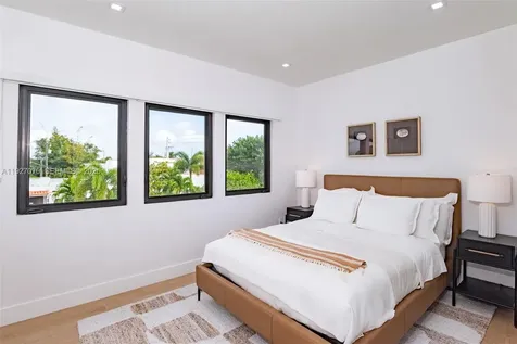 306 Plymouth Road West Palm Beach FL 33405