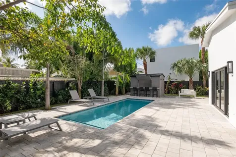 306 Plymouth Road West Palm Beach FL 33405