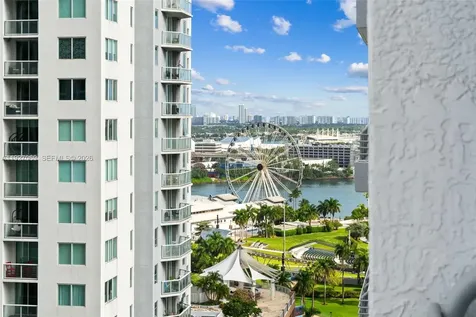 133 NE 2nd Avenue Miami FL 33132