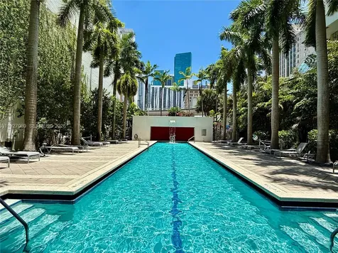133 NE 2nd Avenue Miami FL 33132