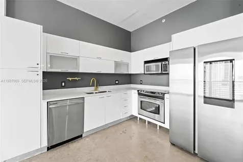133 NE 2nd Avenue Miami FL 33132
