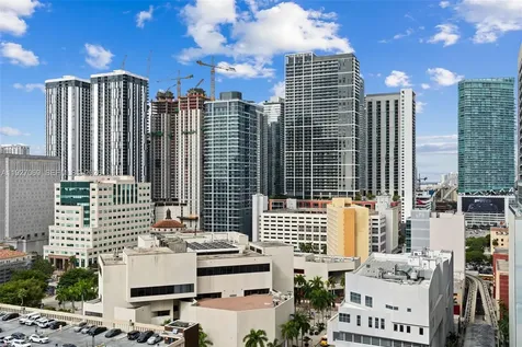 133 NE 2nd Avenue Miami FL 33132