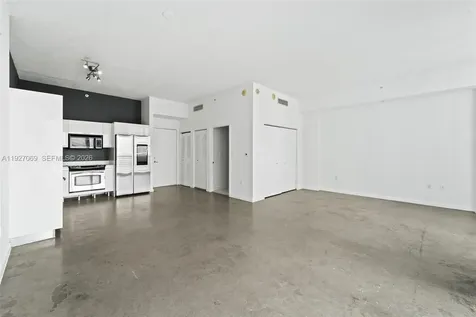 133 NE 2nd Avenue Miami FL 33132