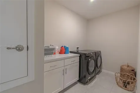 10609 SW Vasari Way Port Saint Lucie FL 34987