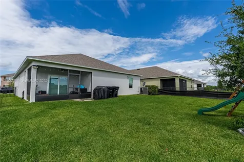 10609 SW Vasari Way Port Saint Lucie FL 34987