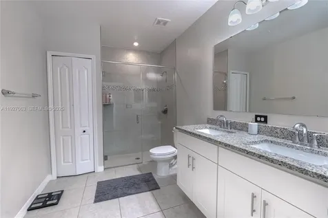10609 SW Vasari Way Port Saint Lucie FL 34987