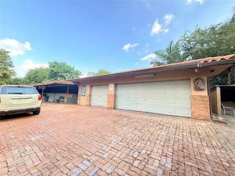 5877 SW 123rd Avenue Miami FL 33183