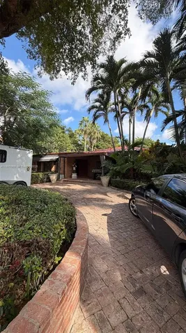 5877 SW 123rd Avenue Miami FL 33183