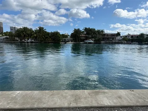 9381 E Bay Harbor Drive Bay Harbor Islands FL 33154