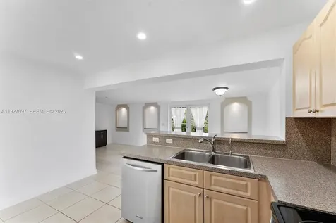5511 SW 36th Court Davie FL 33314