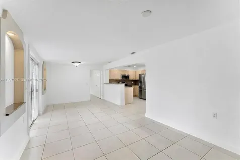 5511 SW 36th Court Davie FL 33314