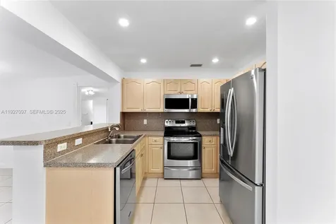 5511 SW 36th Court Davie FL 33314