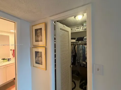 2801 N Palm Aire Drive Pompano Beach FL 33069