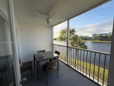 2801 N Palm Aire Drive Pompano Beach FL 33069