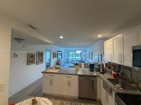 2801 N Palm Aire Drive Pompano Beach FL 33069