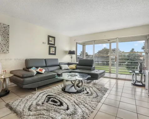 8320 Sands Point Boulevard Tamarac FL 33321