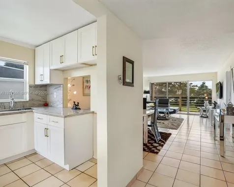 8320 Sands Point Boulevard Tamarac FL 33321