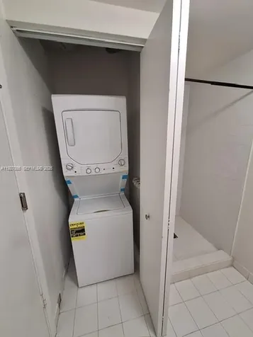 690 SW 1st Court Miami FL 33130