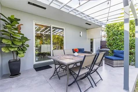 475 NW 42nd Street Miami FL 33127