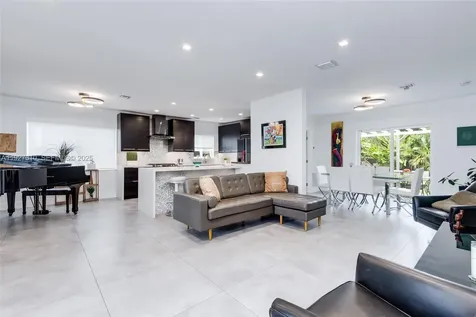475 NW 42nd Street Miami FL 33127
