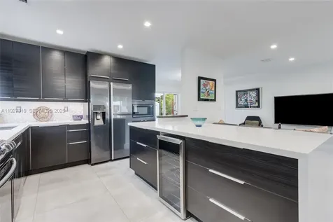 475 NW 42nd Street Miami FL 33127