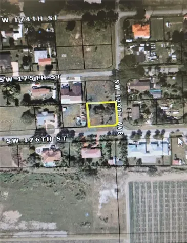 176 SW 179 Miami FL 33187