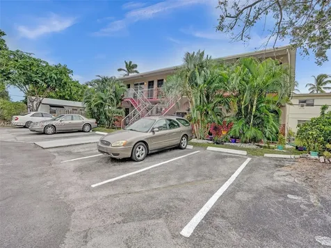 1211 NE 23rd Avenue Pompano Beach FL 33062